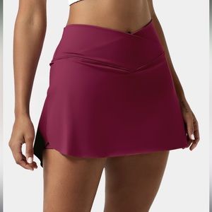 Halara Cloudful Air Crossover 2 in 1 skirt